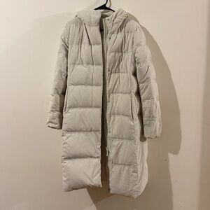 uniqlo down off white long puffer jacket